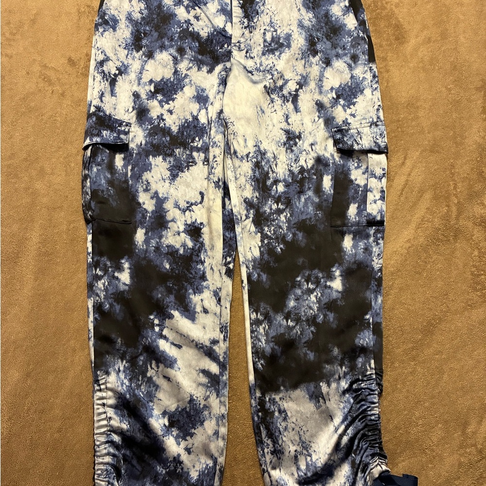 INC International Concepts Blue Tie-Dye Cropped Cargo Pants